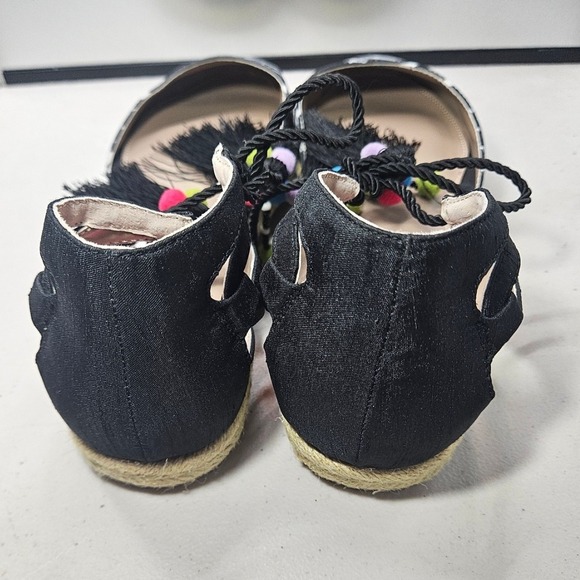 Betsey Johnson 8B HazyL Espadrille Lace Up Tassel Flats Zebra Black White #358 - Picture 7 of 8